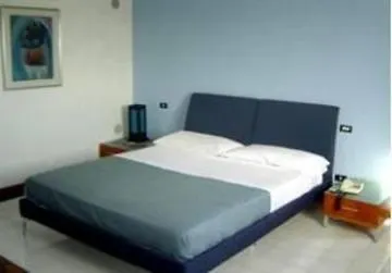 Riviera Hotell 3*