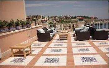 فندق Riviera 3*
